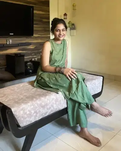 Nanpara Call Girls